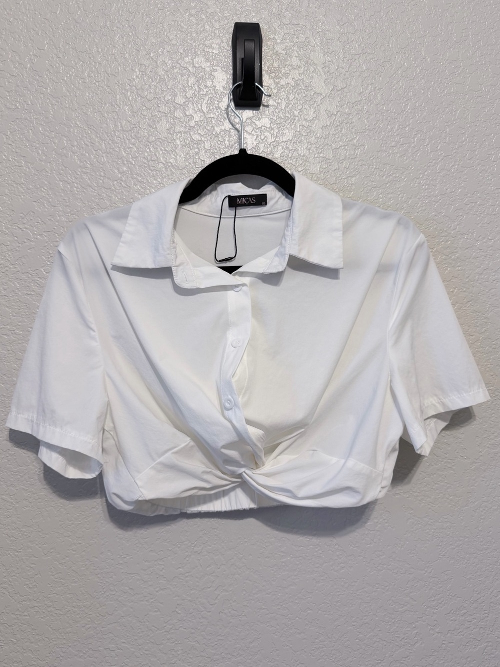 Micas White Twist Front Cropped Button Shirt | Size XL | Y2K | Streetwear - Picture 2 of 5